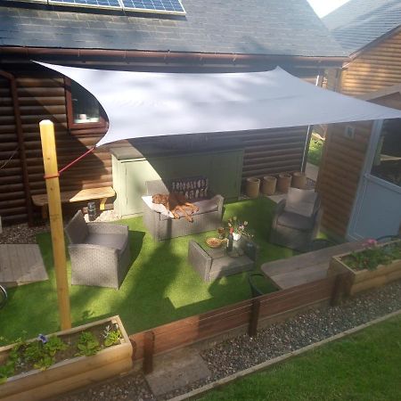 Charming Lodge Cosy Comfortable Ideal Location Blairgowrie and Rattray Экстерьер фото
