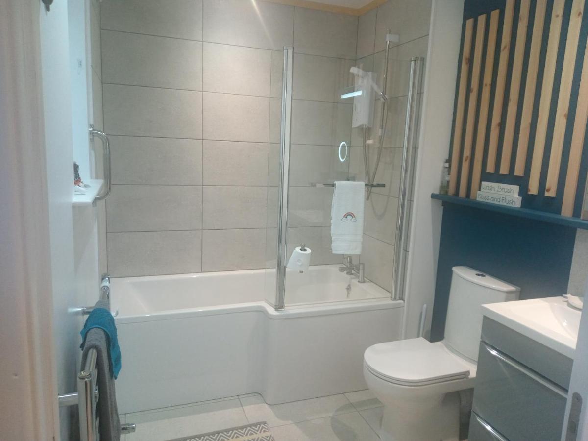 Charming Lodge Cosy Comfortable Ideal Location Blairgowrie and Rattray Экстерьер фото